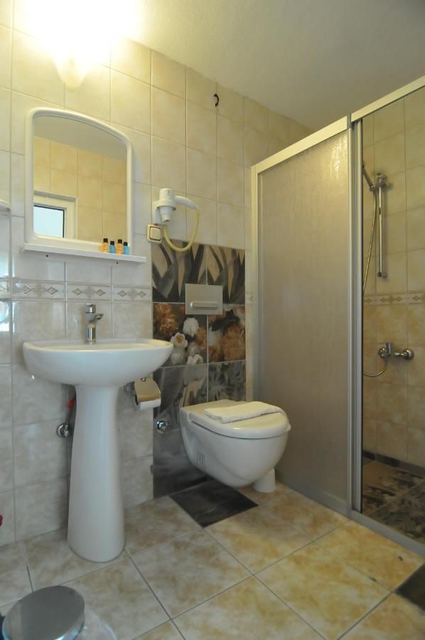 كمر Likya Apart Hotel المظهر الخارجي الصورة